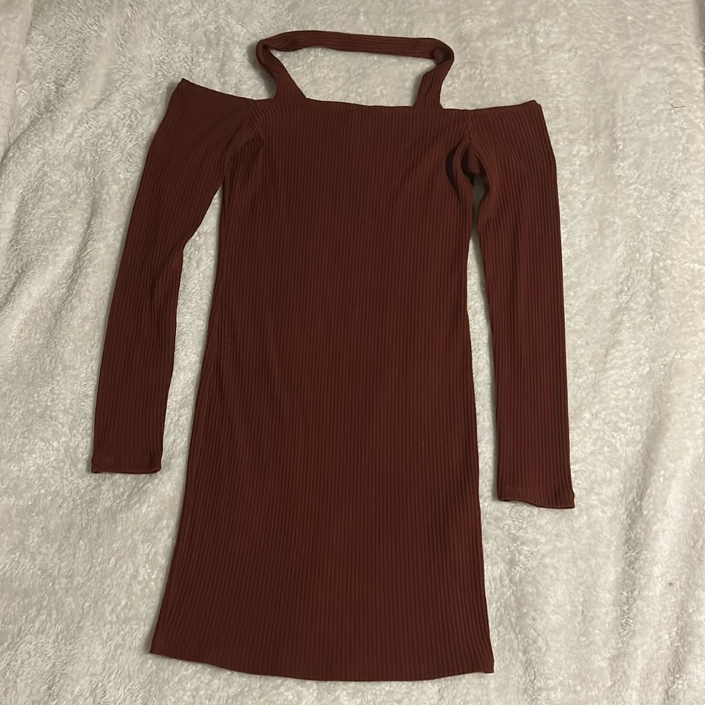 Long sleeve short dress